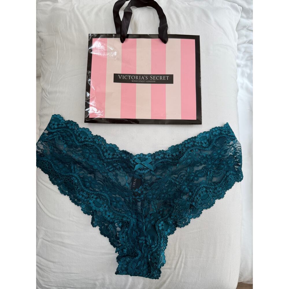 NWOT Victoria’s Secret Vintage Panty Lot Thongs & Cheeky Styles Size M - Picture 3 of 8